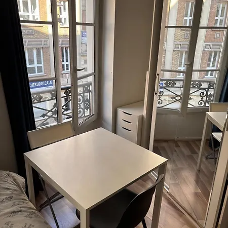 Cosy Saint Sulpice